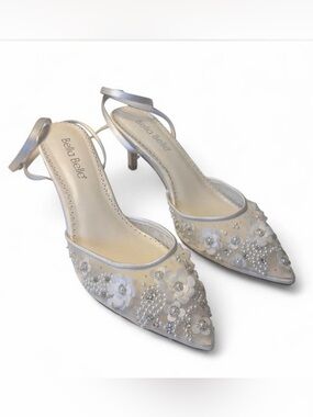 Bella Belle Rosa Floral Pearl beaded wedding heels. Size 8.5